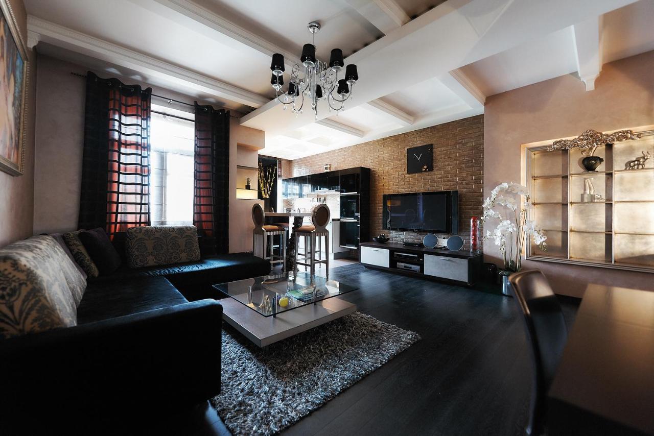 So Fashionable Apartment In The Heart Of Μινσκ Εξωτερικό φωτογραφία